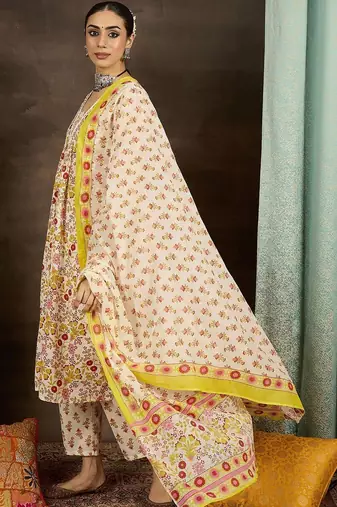 Women Floral Printed Pleated Pure Cotton Kurta with Palazzos & With Dupatta