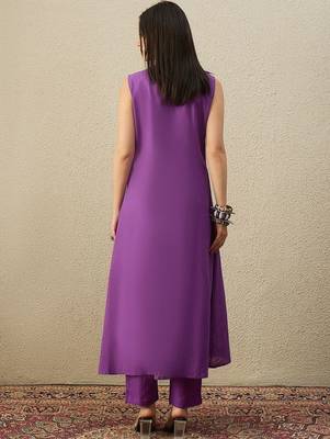 Women Ethnic Motifs Embroidered Regular Thread Work Pure Cotton Kurta with Palazzos 4