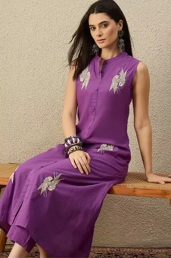 Women Ethnic Motifs Embroidered Regular Thread Work Pure Cotton Kurta with Palazzos