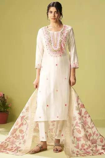 Women Floral Embroidered Regular Thread Work Kurta with Trousers & With Dupatta