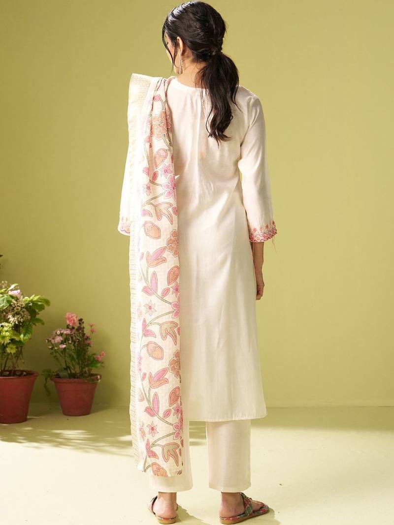 Women Floral Embroidered Regular Thread Work Kurta with Trousers & With Dupatta