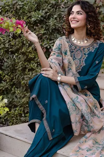 Women Ethnic Motifs Embroidered Regular Kurta with Salwar & With Dupatta