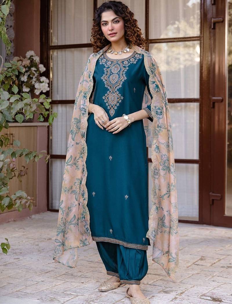 Women Ethnic Motifs Embroidered Regular Kurta with Salwar & With Dupatta