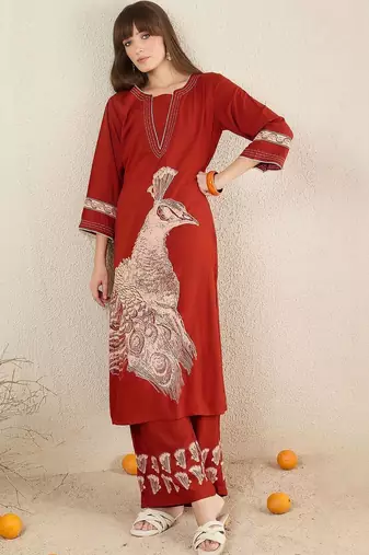 Women Printed Regular Thread Work Kurta with Palazzos