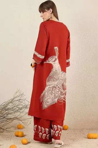 Women Printed Regular Thread Work Kurta with Palazzos