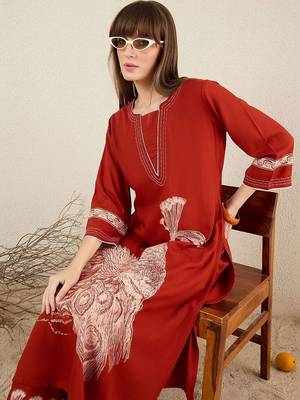 Women Printed Regular Thread Work Kurta with Palazzos 5