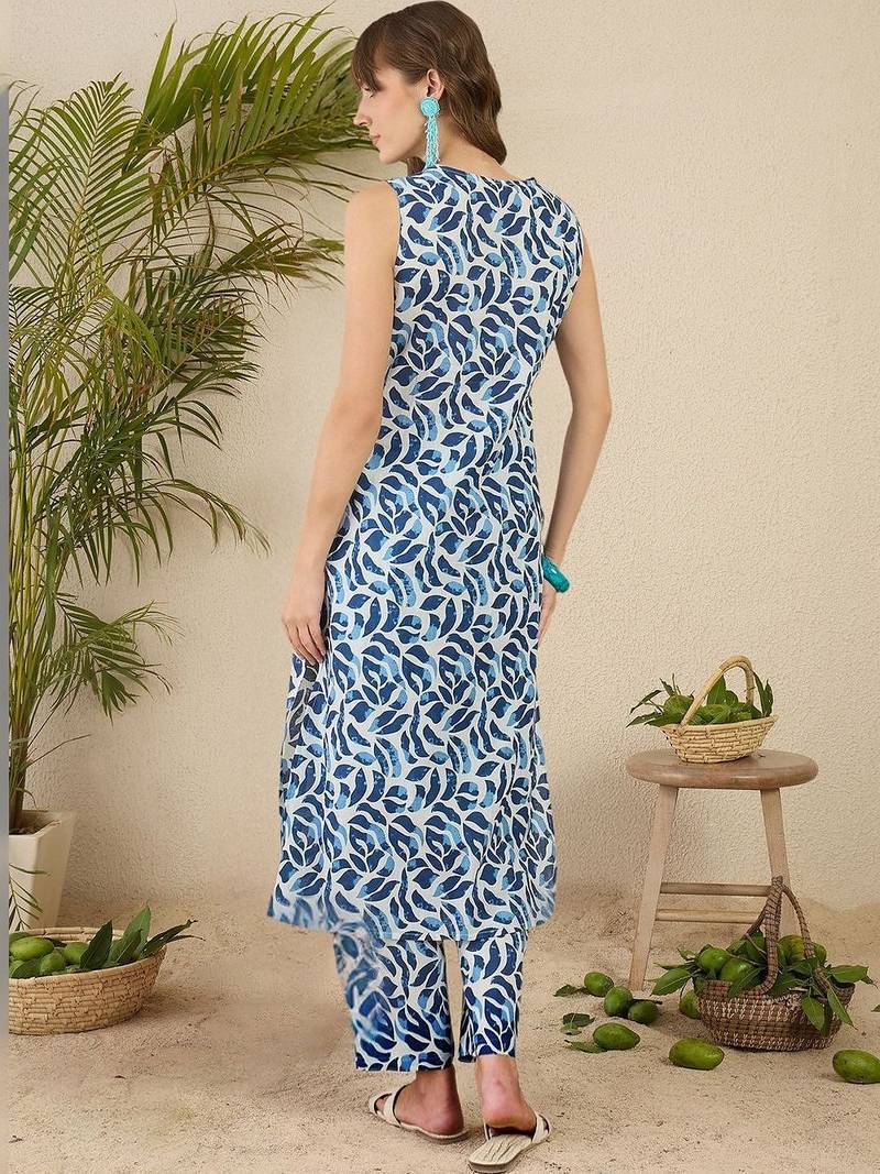 Women Printed Regular Pure Cotton Kurta with Trousers