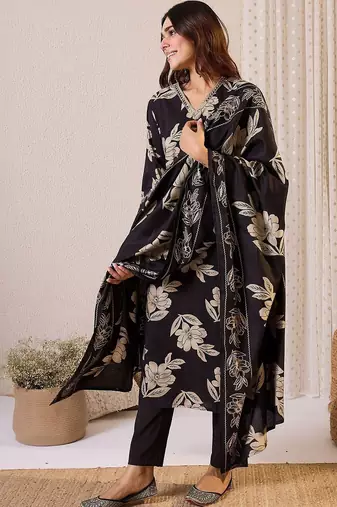 Women Floral Printed Regular Chanderi Silk Kurta with Trousers & With Dupatta