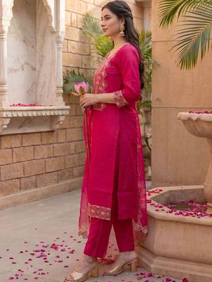 Women Ethnic Motifs Embroidered Regular Thread Work Kurta with Trousers & With Dupatta 3