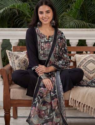 Women Ethnic Motifs Printed Regular Thread Work Kurta with Trousers & With Dupatta 5
