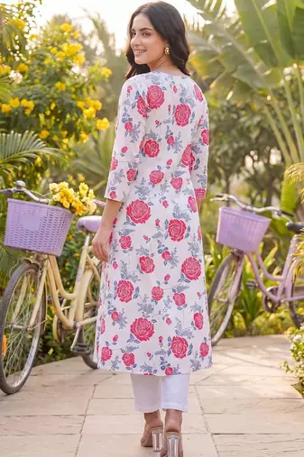 Women Floral Printed Pleated Pure Cotton Kurta with Trousers