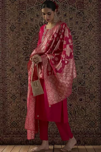 Women Ethnic Motifs Embroidered Regular Thread Work Kurta with Trousers & With Dupatta