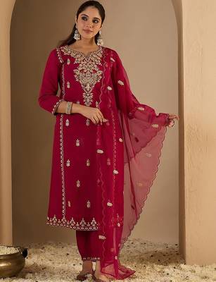 Women Ethnic Motifs Embroidered Regular Thread Work Kurta with Trousers & With Dupatta 6