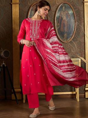 Women Ethnic Motifs Embroidered Regular Thread Work Kurta with Trousers & With Dupatta 4