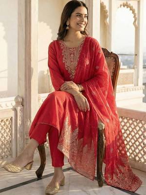 Women Ethnic Motifs Embroidered Regular Thread Work Kurta with Trousers & With Dupatta 5