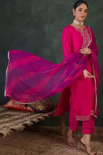Women Ethnic Motifs Embroidered Regular Thread Work Kurta with Trousers & With Dupatta