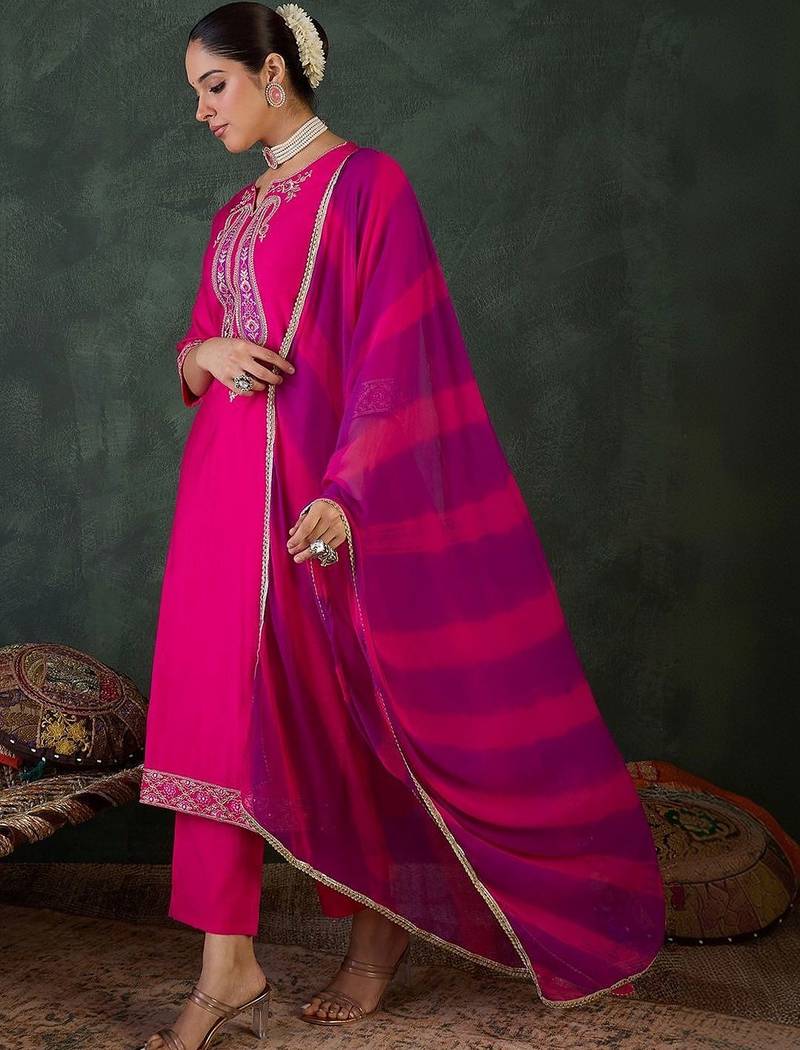 Women Ethnic Motifs Embroidered Regular Thread Work Kurta with Trousers & With Dupatta