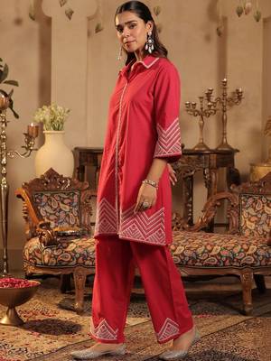 Women Ethnic Motifs Embroidered Regular Thread Work Pure Cotton Kurta with Palazzos 4