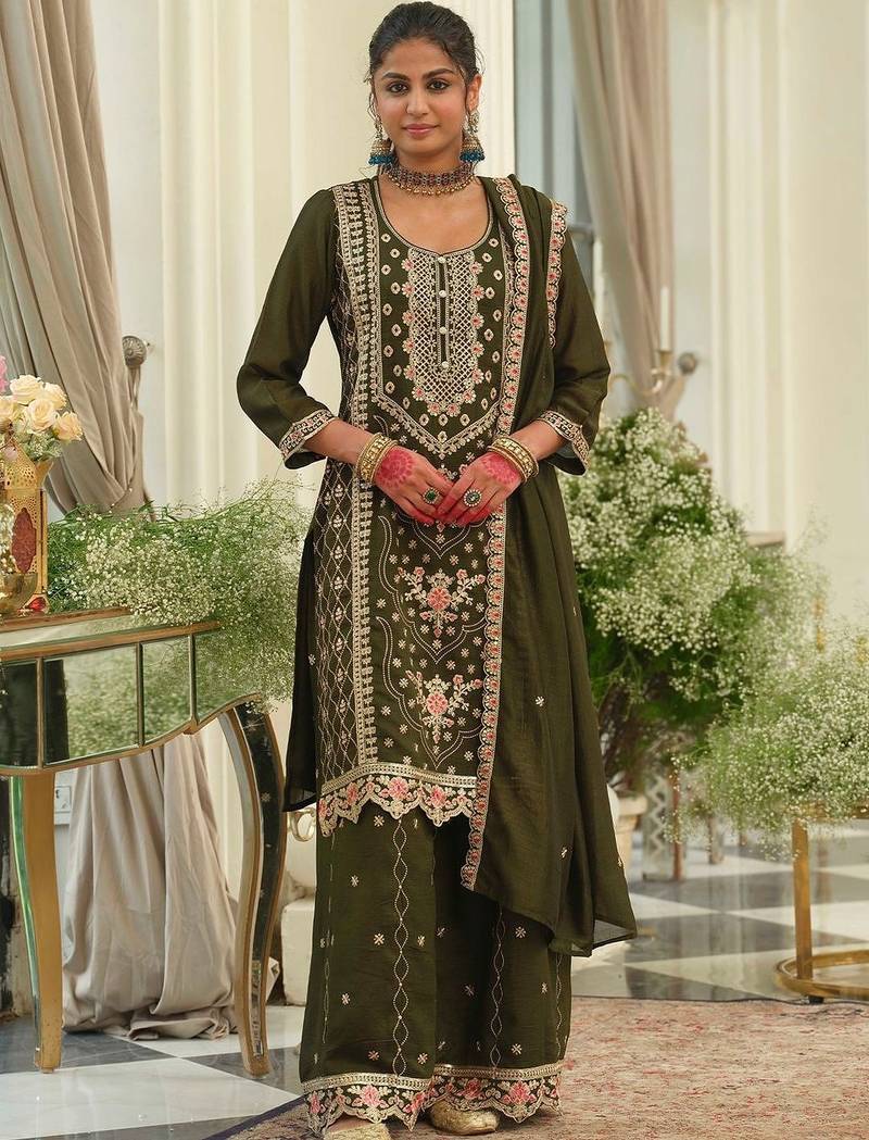 Women Ethnic Motifs Embroidered Regular Thread Work Kurta with Palazzos & With Dupatta