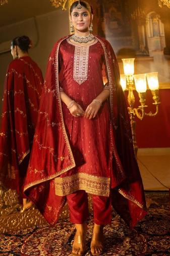 Women Ethnic Motifs Embroidered Regular Thread Work Kurta with Trousers & With Dupatta