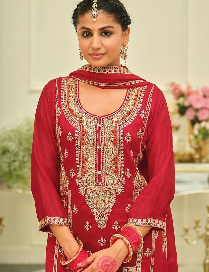 Women Ethnic Motifs Embroidered Regular Thread Work Kurta with Palazzos & With Dupatta