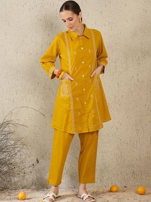 Women Ethnic Motifs Embroidered Regular Thread Work Pure Cotton Kurta with Trousers 5