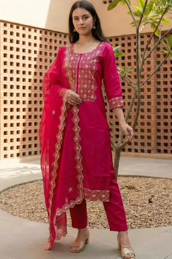 Women Ethnic Motifs Embroidered Regular Thread Work Kurta with Trousers & With Dupatta