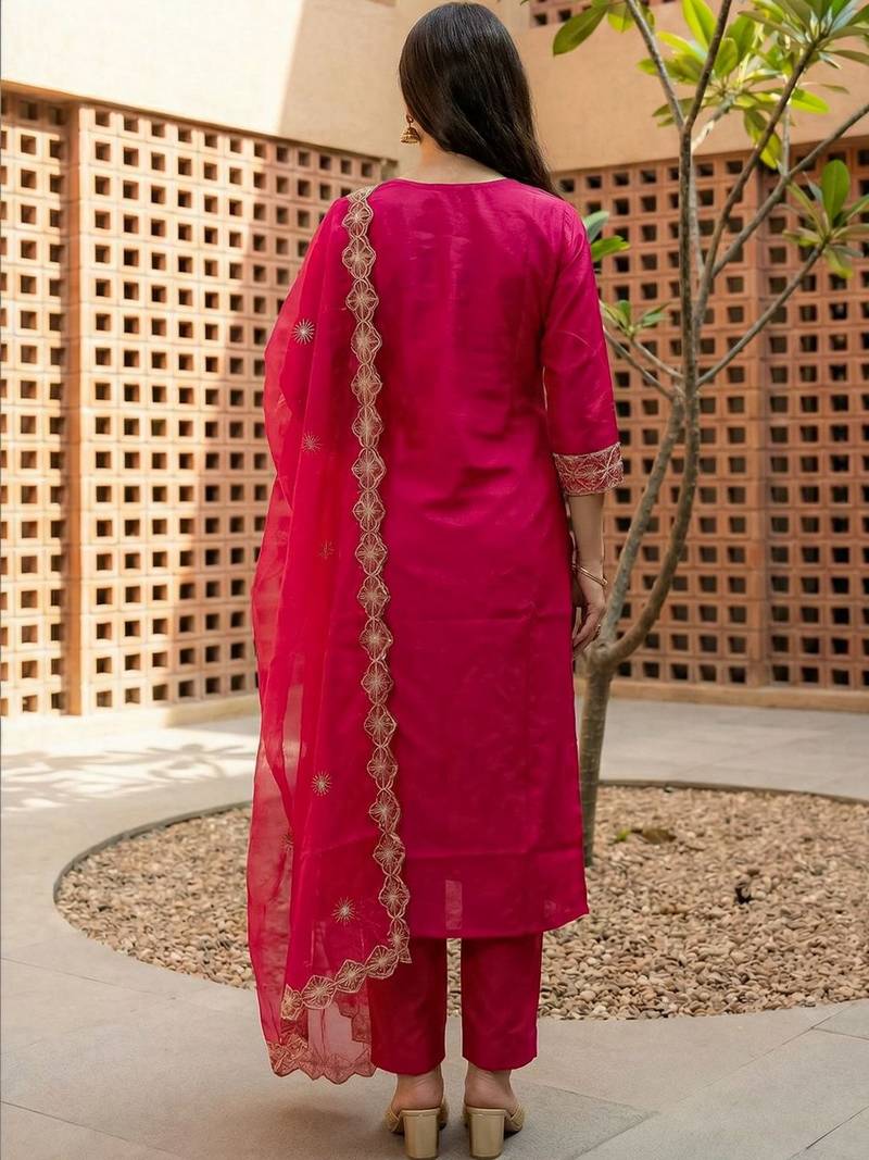 Women Ethnic Motifs Embroidered Regular Thread Work Kurta with Trousers & With Dupatta