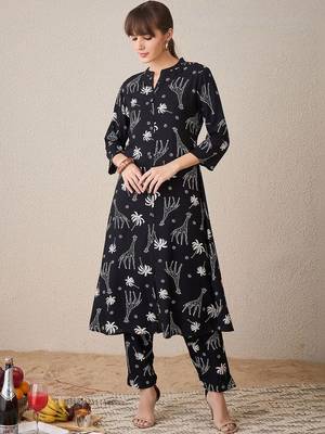 Women Ethnic Motifs Printed Regular Kurta with Trousers 1