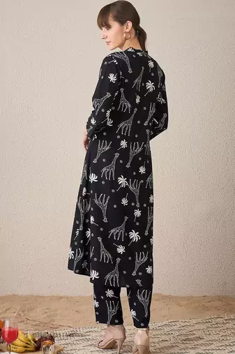 Women Ethnic Motifs Printed Regular Kurta with Trousers
