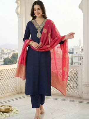 Women Ethnic Motifs Embroidered Regular Thread Work Kurta with Trousers & With Dupatta 1