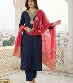 Women Ethnic Motifs Embroidered Regular Thread Work Kurta with Trousers & With Dupatta