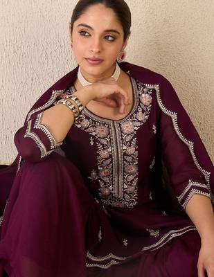 Women Ethnic Motifs Embroidered Regular Thread Work Kurta with Sharara & With Dupatta 5