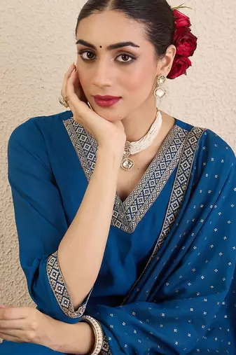 Women Ethnic Motifs Regular Sequinned Kurta with Trousers & With Dupatta