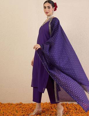 Women Ethnic Motifs Regular Kurta with Trousers & With Dupatta 2