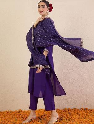 Women Ethnic Motifs Regular Kurta with Trousers & With Dupatta 5