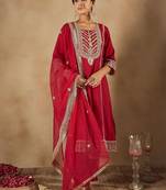 Women Ethnic Motifs Embroidered Regular Thread Work Kurta with Trousers & With Dupatta