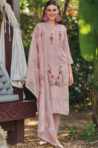 Women Floral Embroidered Regular Thread Work Kurta with Trousers & With Dupatta