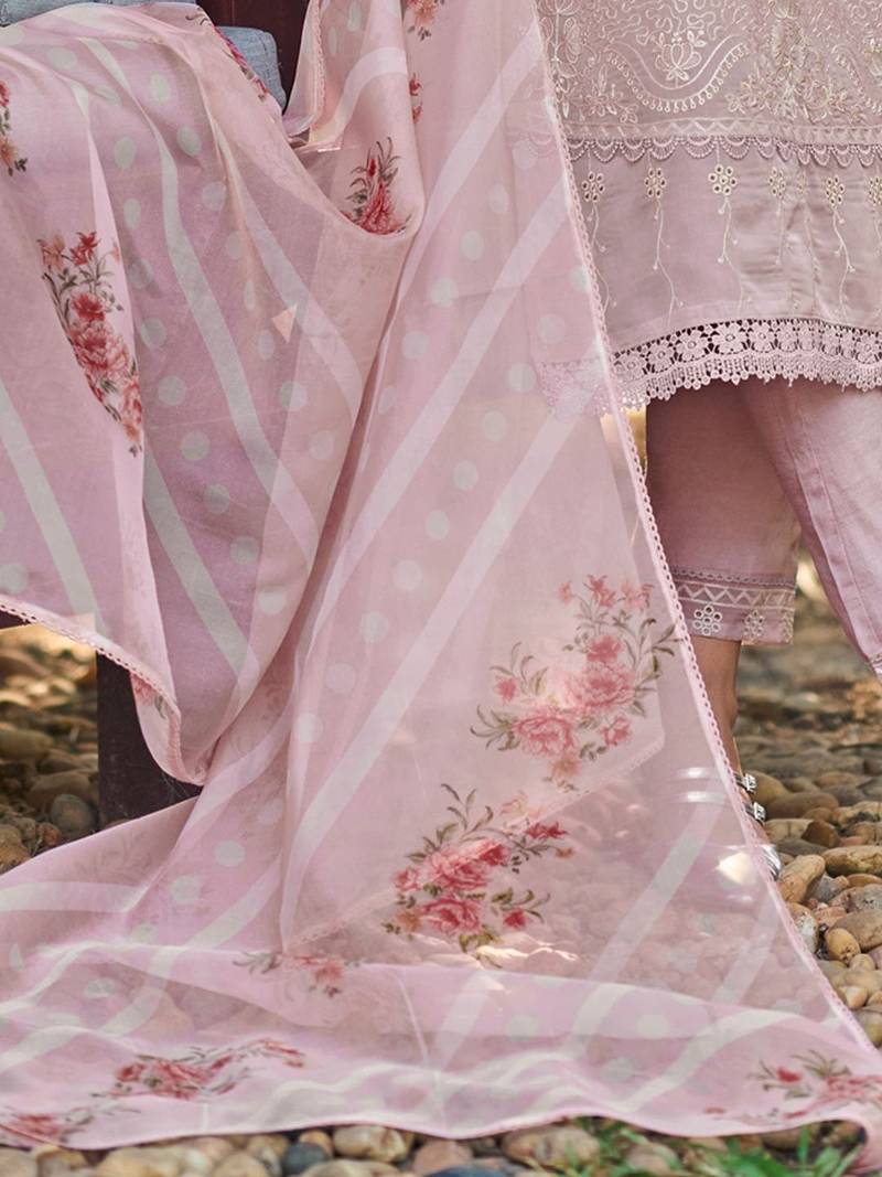 Women Floral Embroidered Regular Thread Work Kurta with Trousers & With Dupatta