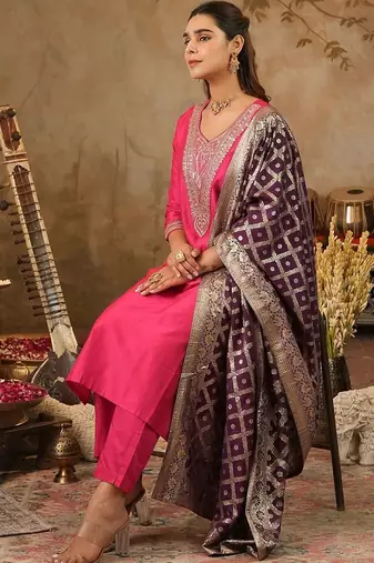 Women Ethnic Motifs Embroidered Regular Thread Work Kurta with Trousers & With Dupatta