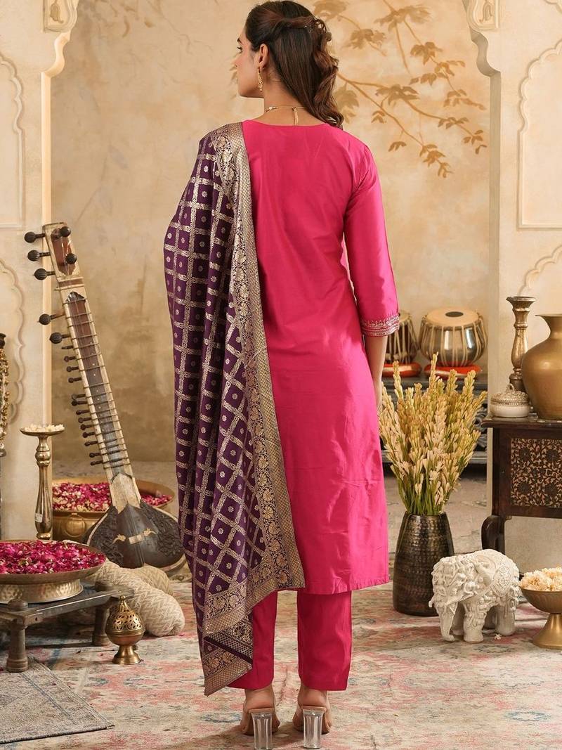 Women Ethnic Motifs Embroidered Regular Thread Work Kurta with Trousers & With Dupatta