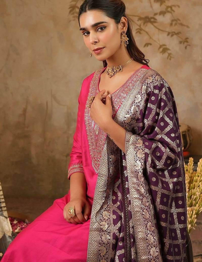 Women Ethnic Motifs Embroidered Regular Thread Work Kurta with Trousers & With Dupatta
