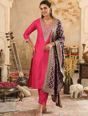 Women Ethnic Motifs Embroidered Regular Thread Work Kurta with Trousers & With Dupatta 5