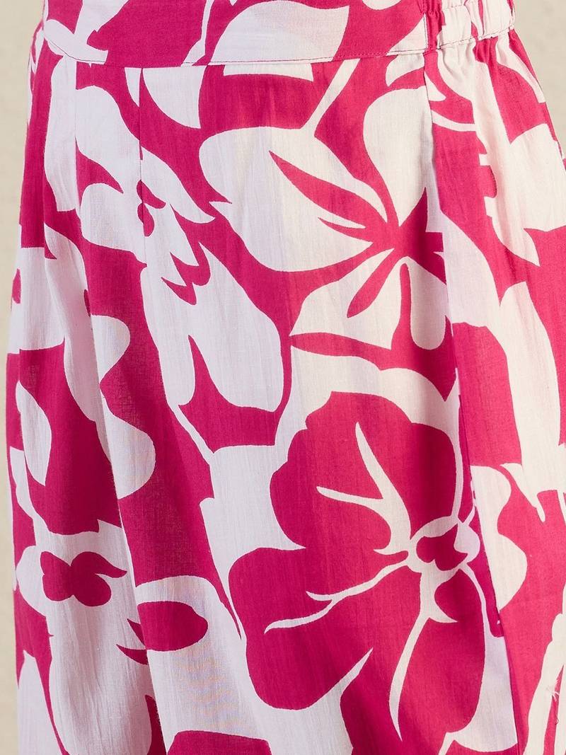 Women Floral Printed Pure Cotton Kurta with Trousers