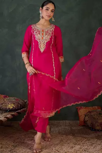 Women Ethnic Motifs Embroidered Regular Kurta with Trousers & With Dupatta