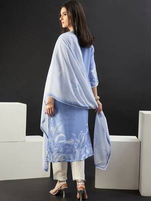 Women Floral Printed Regular Linen Kurta with Trousers & With Dupatta 5