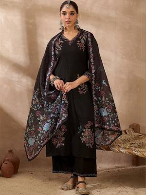 Women Floral Embroidered Regular Thread Work Kurta with Palazzos & With Dupatta 1