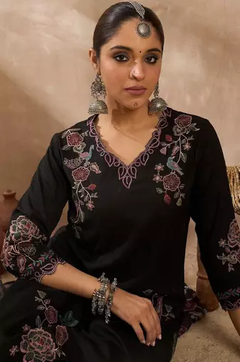 Women Floral Embroidered Regular Thread Work Kurta with Palazzos & With Dupatta