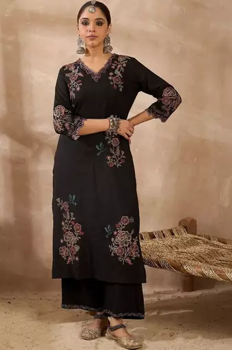 Women Floral Embroidered Regular Thread Work Kurta with Palazzos & With Dupatta