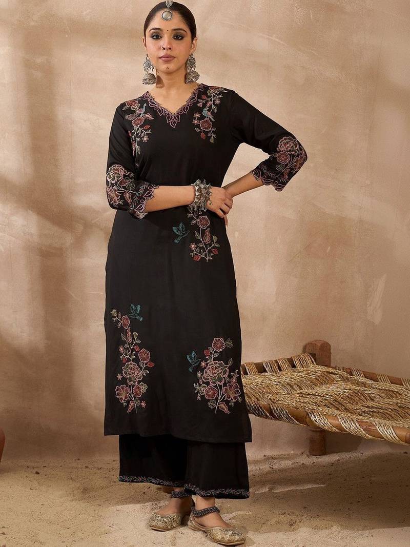 Women Floral Embroidered Regular Thread Work Kurta with Palazzos & With Dupatta